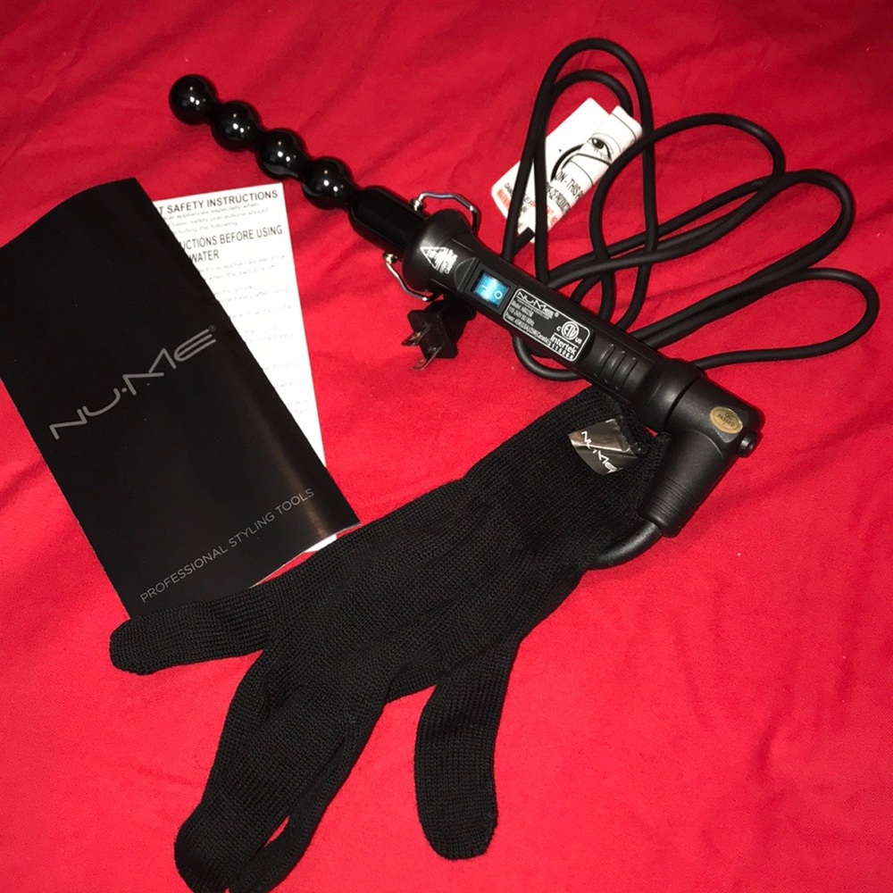 NuMe Pearl curling wand